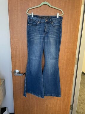 Wrangler Dark Blue Flare Jeans